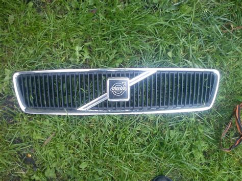 Решетка радиатора — Volvo S40 (1G), 1,8 л, 1998 года | стайлинг | DRIVE2
