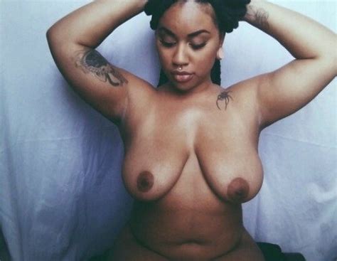 Redbone Milf Shesfreaky