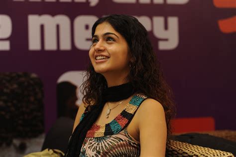 DESI ACTRESS PICTURES Actress Shubha Latest Hot Photos Gallery