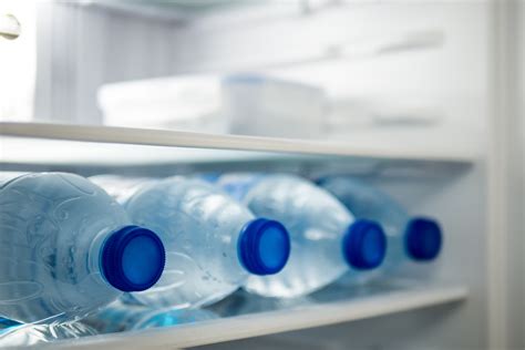 Does Drinking Cold Water Really Burn More Calories? The Truth! - Hunter Games Magazine