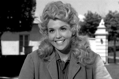 ‘Beverly Hillbillies’ actress Donna Douglas dead at 81 | Page Six