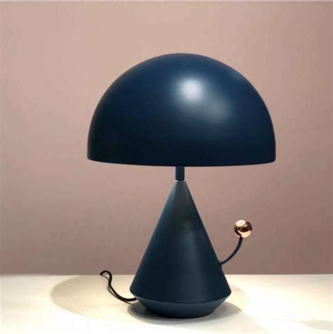 Dali Divina Desk lamp - Dali Divina Desk lamp - Mooielight | Modern ...