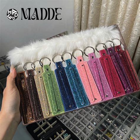 moc khoa bang da lap lanh bling bling   gan charm theo yeu cau