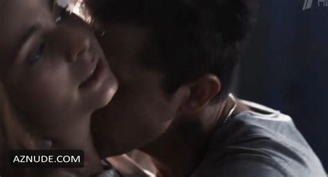 Durnaya Krov Nude Scenes Aznude