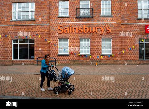 Chesham, Buckinghamshire, UK. 28th July, 2021. The Sainsbury's
