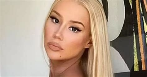 Iggy Azalea Strips Off As Curves Burst Out Of Tiny Lingerie In Sexy Bathroom Snaps Daily Star