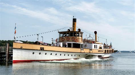 steamship  pexels