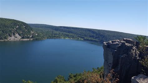 Devils Lake Baraboo Wi (FHD 1920×1080) : r/EarthPorn