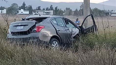 Fuerte accidente entre Celaya y Villagrán deja a un hombre sin vida y 4