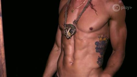 Auscaps David Genat Nude In Australian Survivor Jury Villa
