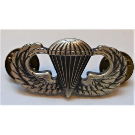United States Paratrooper Wings insignia H-H Insignia US army badge