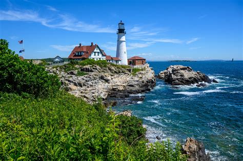 What is Maine Most Famous For? | Best Known Hot Spots in ME