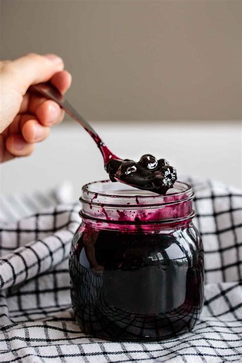 how to make blueberry compote 8