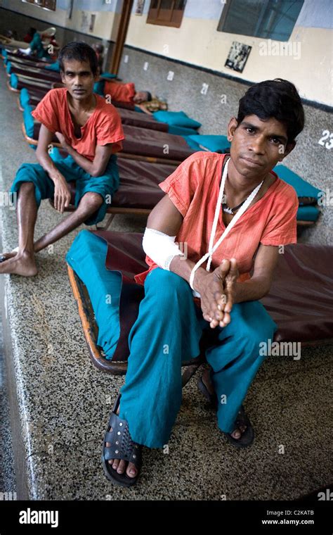 Mother Teresa Leprosy High Resolution Stock Photography And Images Alamy