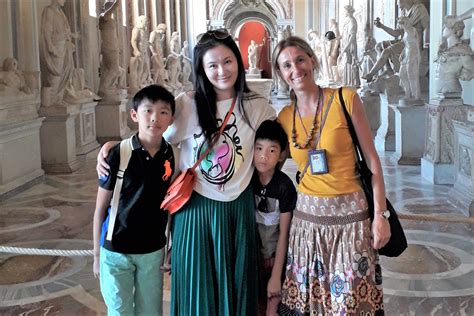 Useful tips for walking tours addicts: Vatican City and Colosseum in