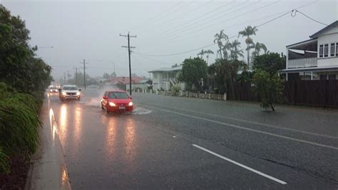 IHeavy rain in Cairns causes flash flooding and road closures | The Courier Mail