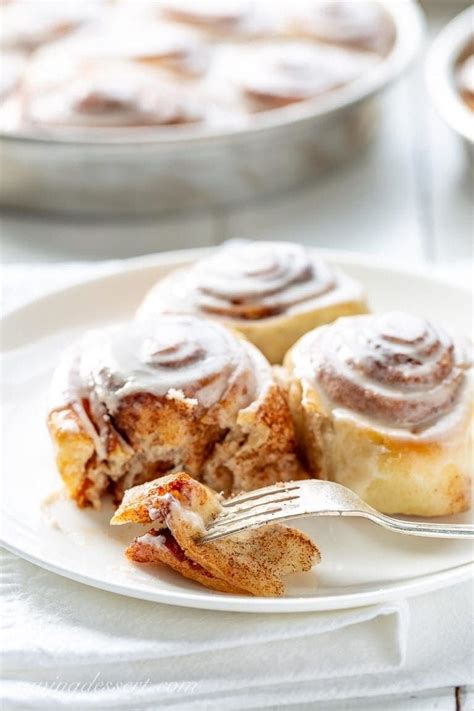 Pioneer Womans Cinnamon Rolls With Maple Frosting This Delicious