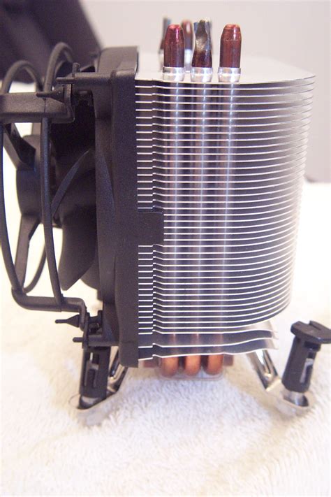 Arctic Cooling Freezer 7 Pro CPU Cooler | PCWeenie.com