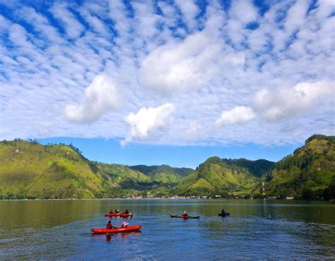 Lake Toba - kayakasia