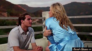 Madrastra Chupando Polla Obtiene Su Co O Perforado Xvideos