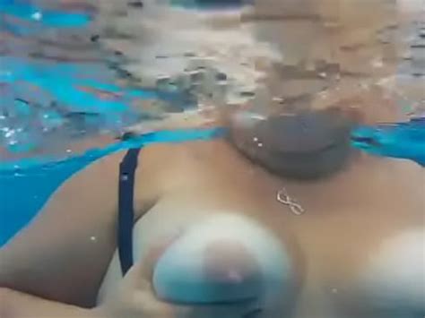 BBW DD Tits Float In The Pool XVIDEOS