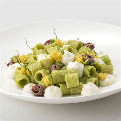 Robo 1938 Mezze Maniche Rigate Con Crema Di Zucchine Burrata