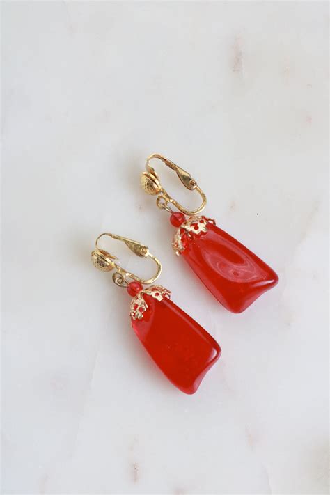 Vintage Red Dangle Clip On Earrings Earrings Photo Clip On Earrings