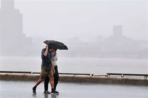 Met Office thunderstorm warning issued for whole of Merseyside ...