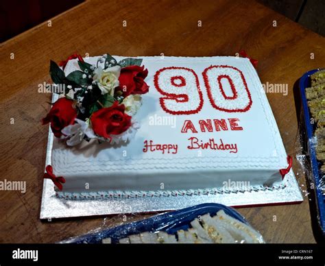 Birthday Cake Ideas For 90 Year Old Man - Cake Walls