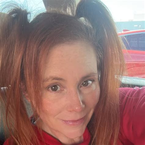 Ginger Babe Heidi Romanova Gets To Finger Herself Of My XXX Hot Girl