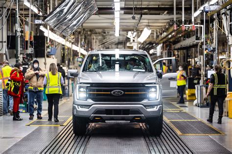 Ford Idles 2022 F 150 Production At Kansas City Assembly Plant For A