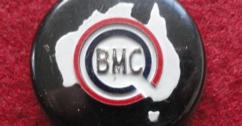 auto emblems  australia  ivan hoffmann collection british motor