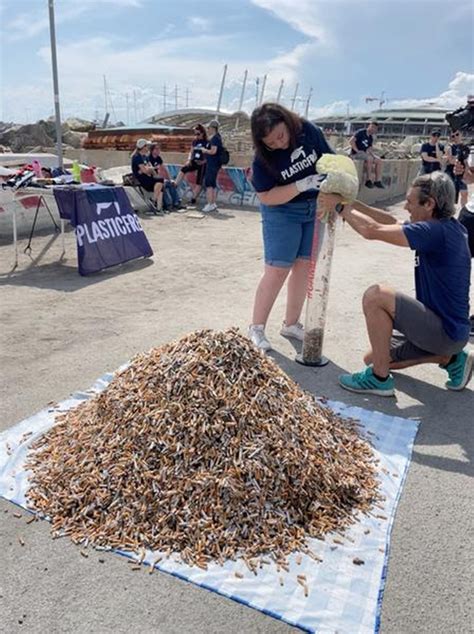 Reggio Volontari Plastic Free Pronti All Azione Per L Evento