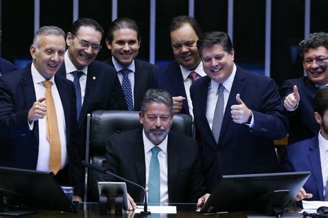 Congresso Promulga A Reforma Tributária Com A Presença Dos Presidentes