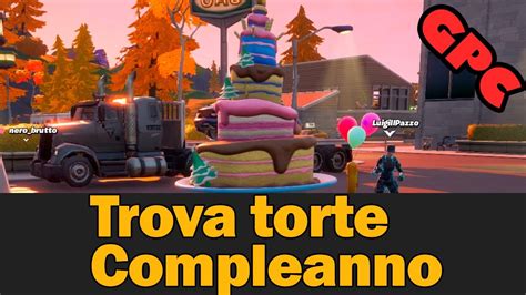 Balla Davanti A Diverse Torte Di Compleanno Fortnite Sfida Compleanno