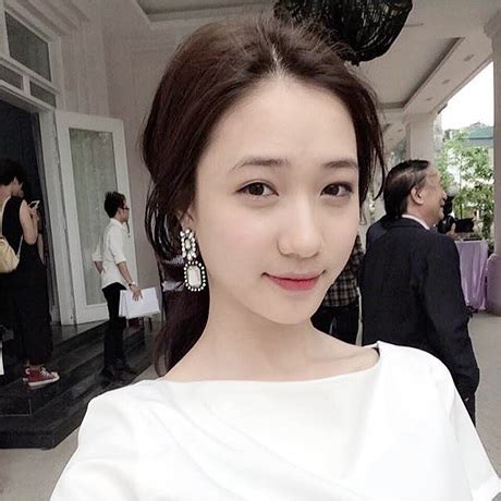 Tr M Anh Hot Girl Vi T C G Ng M T Gi Ng Nhi U Sao H N B O D N Tr