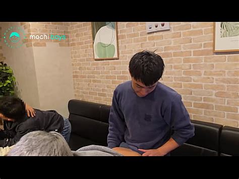 Fellation Et Sexe Dans Un Caf Public Xvideos