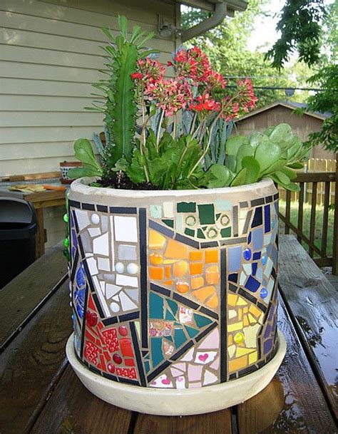 Planter W Plants1 Mosaic Planters Mosaic Flowers Mosaic Garden Art