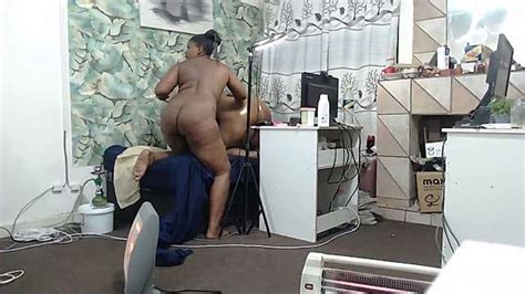 Ebony BBW25 Naked Stripping On Cam For Live Sex Video Chat Gyrls