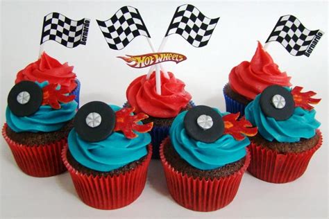 A Festa De Hot Wheels Do Bernardo Ficou Linda Olha S Hotwheels Birthday Party Nd Birthday
