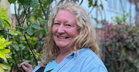 Garden Rescue Host Charlie Dimmock On Sex Symbol Status And Theatre Role