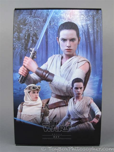 Star Wars The Force Awakens Jakku Rey By Hot Toys The Toy Box Philosopher
