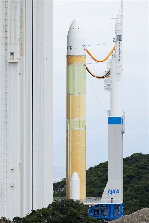 H3ロケット2号機 発射地点へ移動 初号機失敗を経て再挑戦 写真特集811 毎日新聞