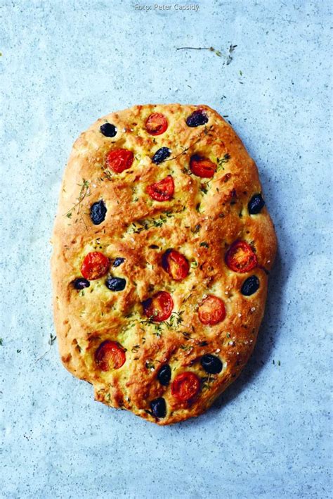 Kirschtomaten Oliven Focaccia Von Jenny Linford