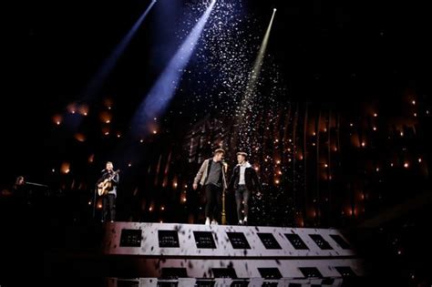 Eurovision Song Contest People Loved Ireland S Emotional Gay Dance Routine Pinknews