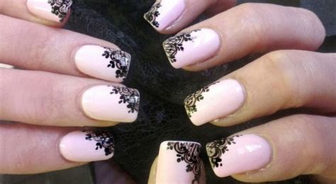Manicura Nude Y Negro Ideas Elegantes Que Marcan Tendencia