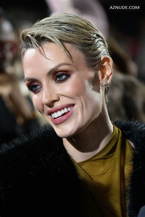 Wallis Day Sexy Flashes Her Hot Tits At The Fashion Awards In London AZNude