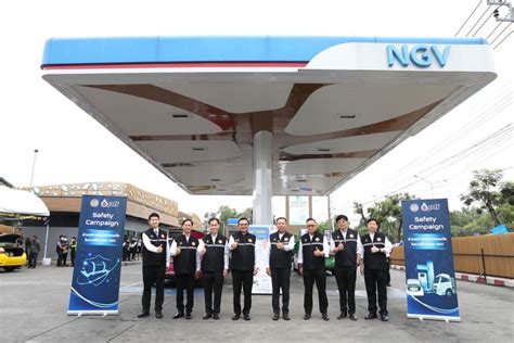 ขบ ปตทร่วมรณรงค์ความปลอดภัยรถ Ngv