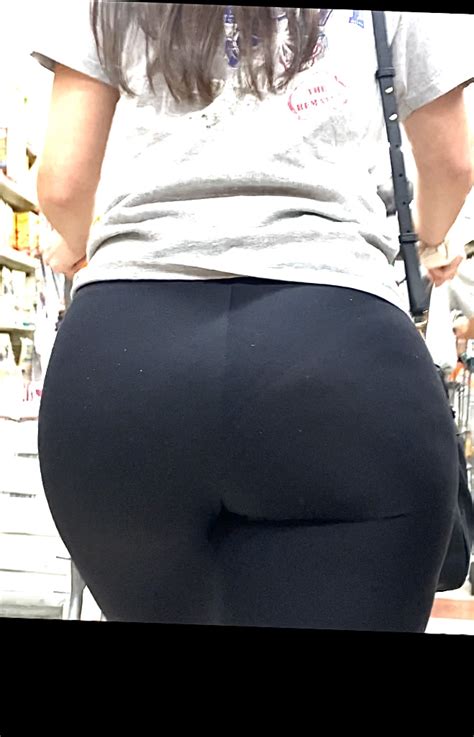 Hot Latina Ass In Tight Leggings Vpl Video Spandex Leggings Yoga Pants Forum