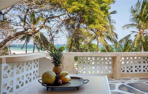 Blue Marlin Beach Hotel - visitdiani.com